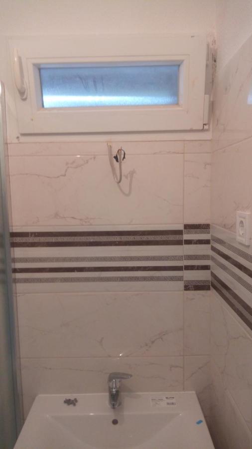 Apartment Tara Nečujam Kültér fotó